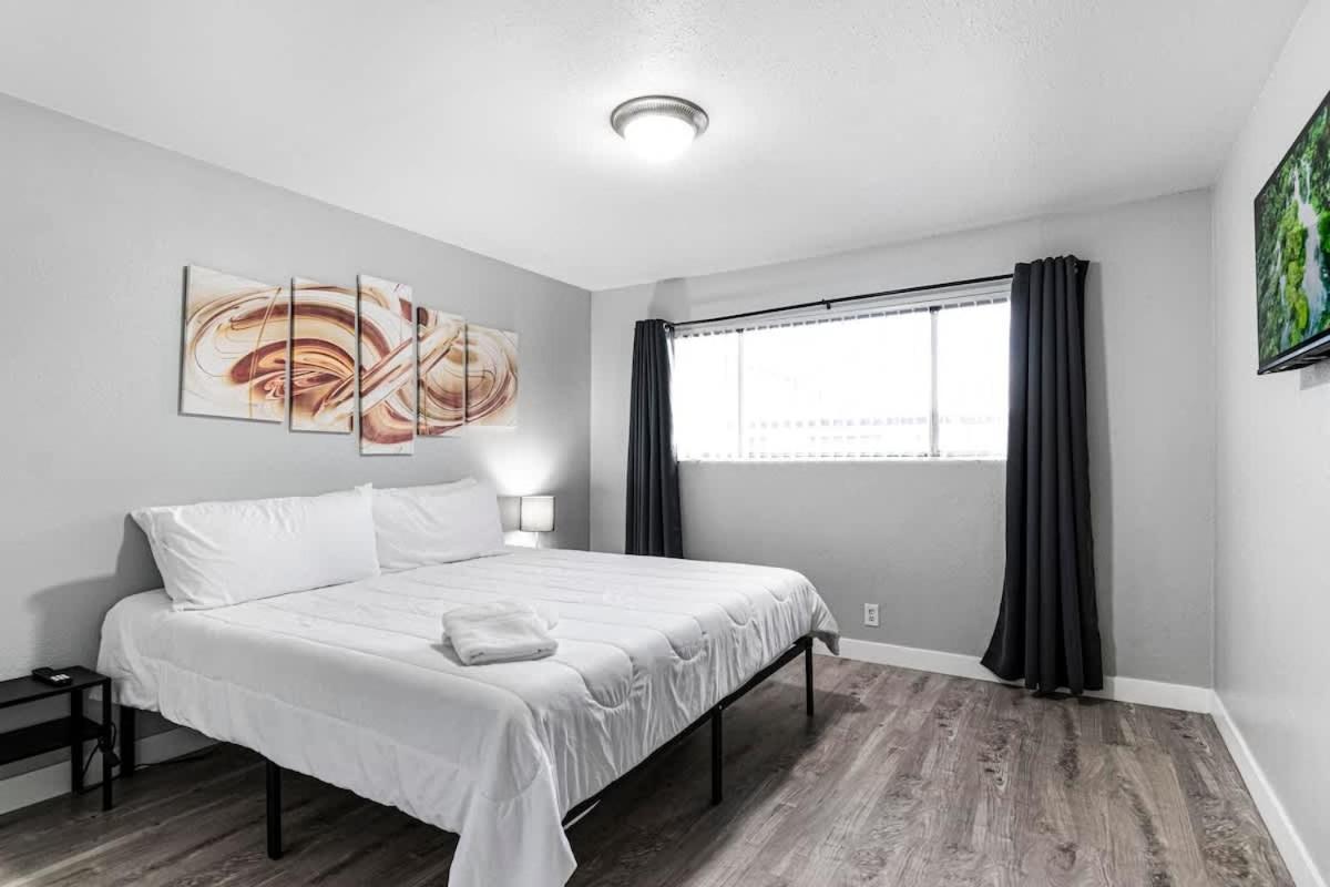 Сasa de vacaciones Cozy 1 Bed Sleeps 4! Near Strip Perfect Getaway!